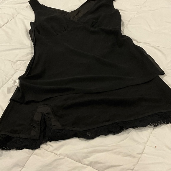 Sleek Black Lace Chemise - Picture 10 of 11